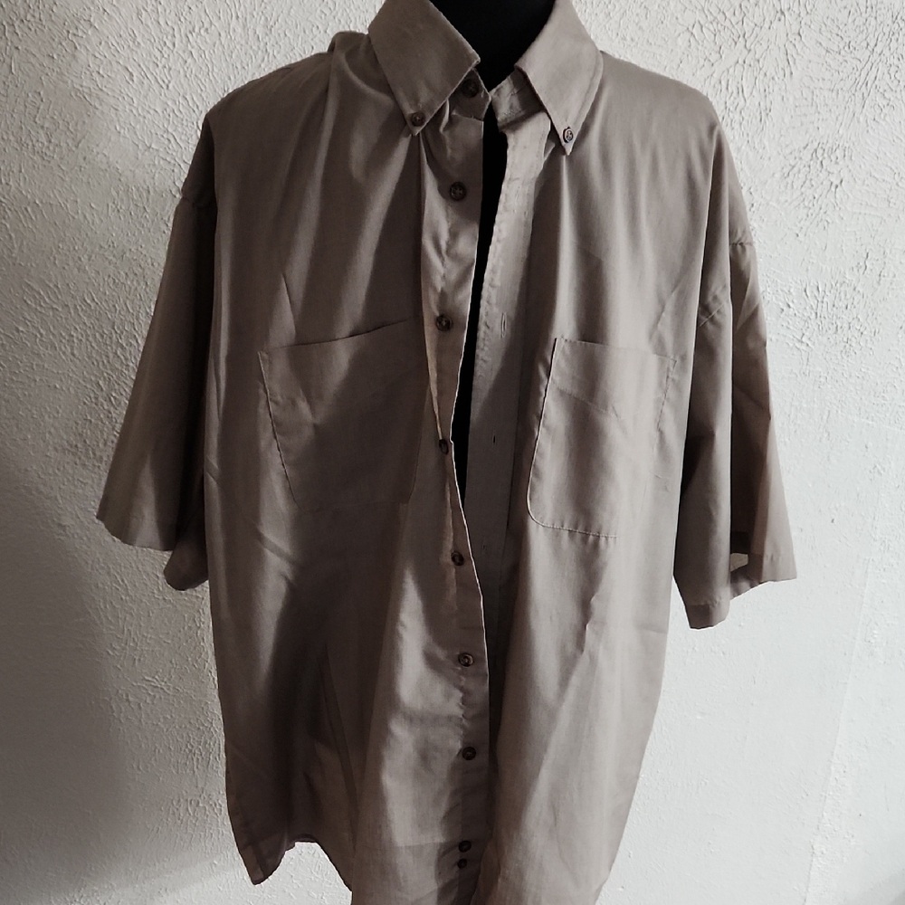 Van Heusen Men's Casual Beige Button-Down Shirt